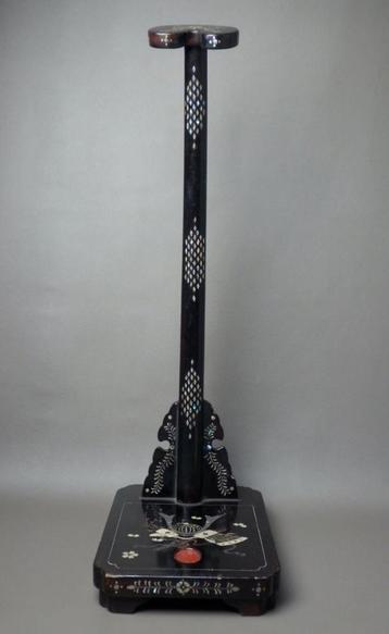 ZELDZAME katana-standaard, Verzamelen, Militaria | Algemeen, Ophalen of Verzenden, Overige soorten, Zwaard of Sabel