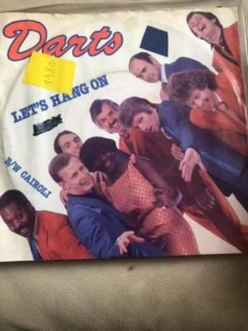 7" Darts, Let's hang on, Enlèvement ou Envoi, Comme neuf