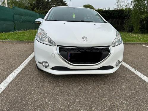 Peugeot 208 1.2, Auto's, Peugeot, Particulier, ABS, Achteruitrijcamera, Airbags, Airconditioning, Bluetooth, Boordcomputer, Centrale vergrendeling
