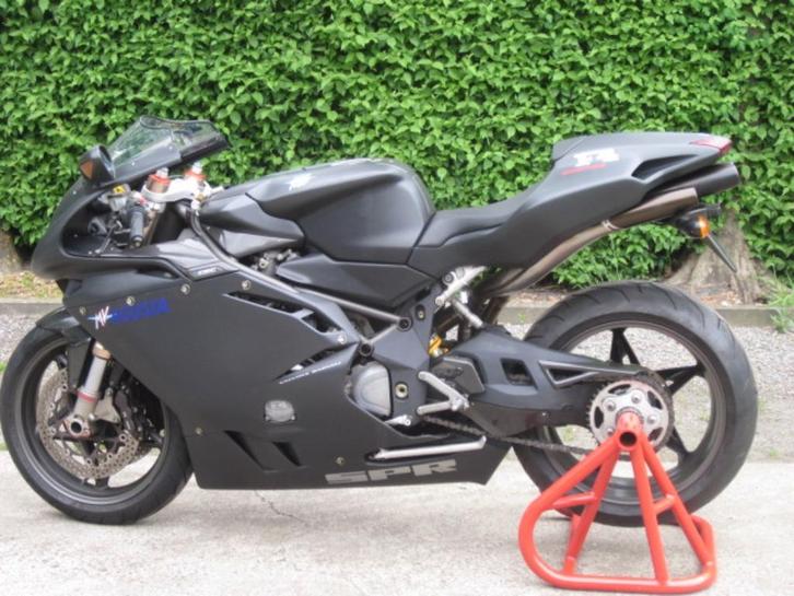 MV Agusta 750 F4, Motoren, Motoren | MV Agusta, Bedrijf, Sport, meer dan 35 kW, 4 cilinders, Ophalen