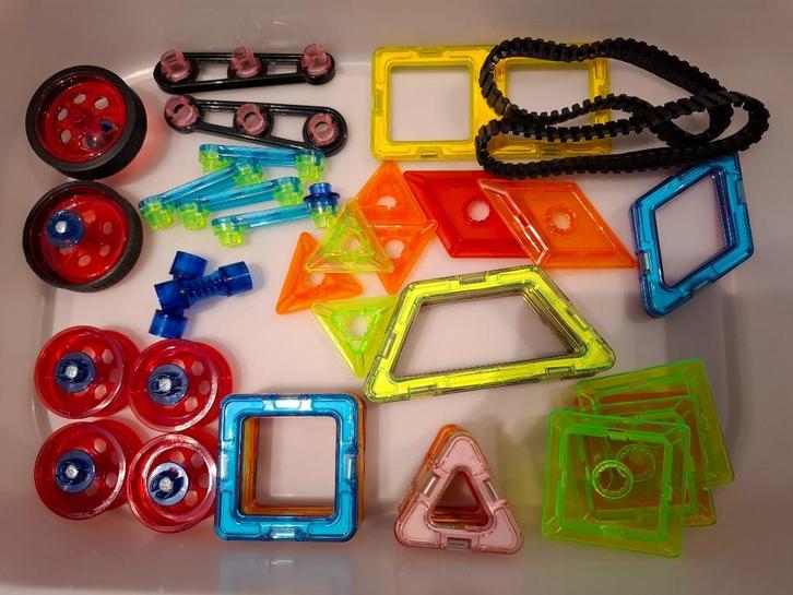 Magnetische bouwset, Kinderen en Baby's, Speelgoed | Educatief en Creatief, Zo goed als nieuw, Bouwen, Ophalen of Verzenden