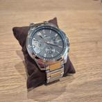 Horloge Tommy Hilfiger, Handtassen en Accessoires, Horloges | Heren, Polshorloge, Zo goed als nieuw, Goud, Goud