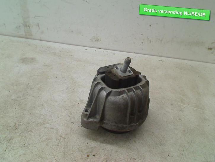 MOTORSTEUN LINKS BMW 1 serie (E87 / 87N) (6768853), Auto-onderdelen, Ophanging en Onderstel, BMW, Gebruikt