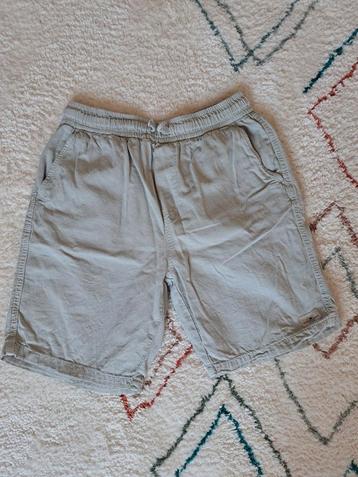 Zara korte broek voor jongens 13/14 jaar beschikbaar voor biedingen