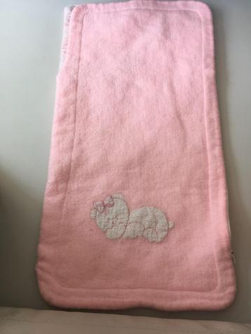 roze deken voor buggy/ wieg, Enlèvement ou Envoi, Utilisé, 85 à 100 cm, Gigoteuse ou Couverture d'emmaillotage