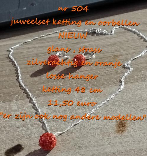 504. Parure de bijoux : collier et boucles d'oreilles, NEUF,, Bijoux, Sacs & Beauté, Colliers, Neuf, Autres matériaux, Orange