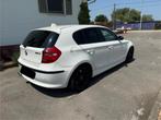 Bmw 118d (euro5) met Airco, Auto's, BMW, 100 kW, Zwart, 4 cilinders, Wit
