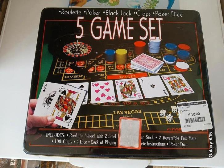 Belle boîte en fer blanc de jeux de casino, Hobby & Loisirs créatifs, Jeux de société | Jeux de cartes, Utilisé, Enlèvement ou Envoi