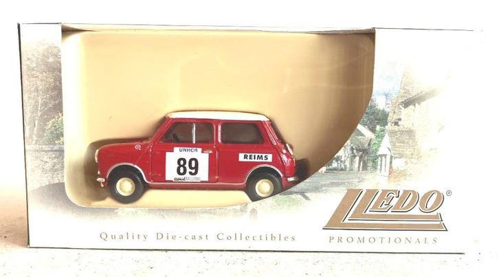 Mini Cooper rally Nr. 89 rood – wit dak Lledo., Hobby en Vrije tijd, Modelauto's | 1:43, Zo goed als nieuw, Auto, Vanguards, Ophalen of Verzenden