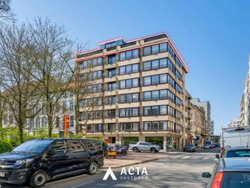 Appartement te koop in Oostende, 2 slpks, Immo, 154 m², 2 kamers, 233 kWh/m²/jaar, Appartement
