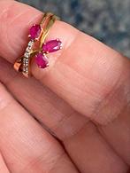 18kt gouden ring met robijn en diamant, Handtassen en Accessoires, Ringen, Ophalen, Zo goed als nieuw, Goud, Goud