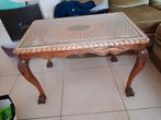 Salontafel, Ophalen