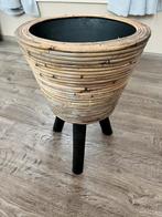 Bloempot op poten ~ 25 cm, Tuin en Terras, Bloempotten, Ophalen, Rond, Binnen, Zo goed als nieuw