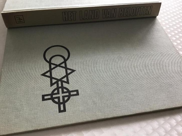 Boek.Het land v.beloften, Israël,Jordanie,de bijbel,culturen, Boeken, Reisgidsen, Zo goed als nieuw, Reisgids of -boek, Ophalen of Verzenden