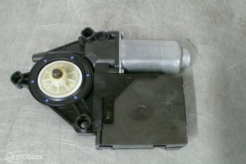 Raammotor RV 1T0959702D​ ​​Volkswagen Touran II ('06-'10) beschikbaar voor biedingen