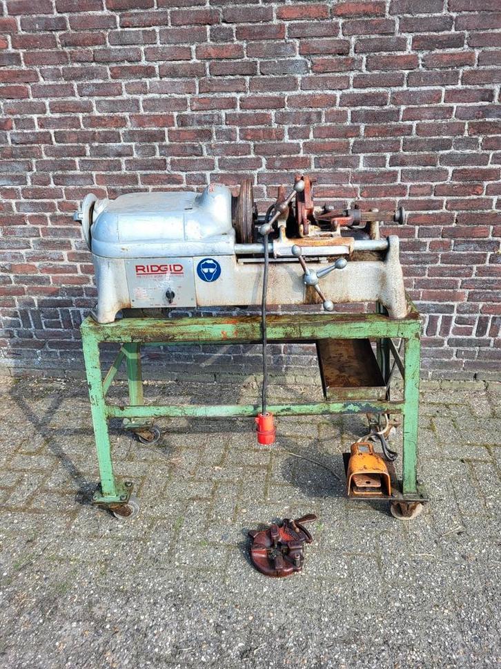 RIGID draadsnijmachine, draaibank

Type 535, Doe-het-zelf en Bouw, Draaibanken, Zo goed als nieuw, Ophalen