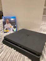 Playstation 4 (slim) met Fifa 18, Games en Spelcomputers, Spelcomputers | Sony PlayStation 4, Ophalen of Verzenden, Zo goed als nieuw