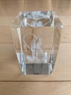 Presse-papiers en verre 3D Bride & Groom, Maison & Meubles, Comme neuf, Enlèvement ou Envoi