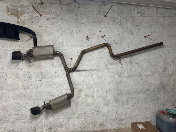 Échappement + diffuseur skoda octavia 3 vrs, Auto-onderdelen, Uitlaatsystemen, Skoda, Ophalen