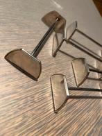 Art deco bestekhouder, Ophalen