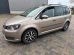 Volkswagen touran 1.6 CRTDI HighLine 7 persoons, Auto's, Volkswagen, Voorwielaandrijving, Euro 5, 1995 cc, Zwart