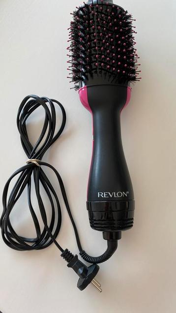 REVLON WARME LUCHTBORSTEL de originele  beschikbaar voor biedingen