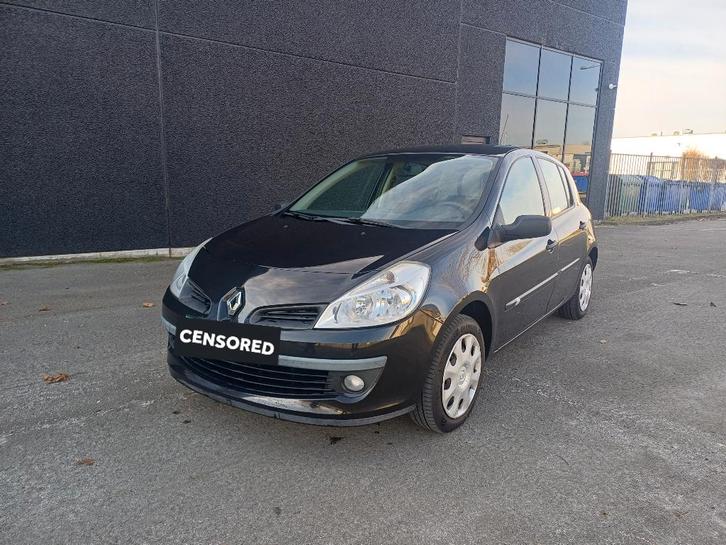 Renault clio 1.2 essence Prête à immatriculé/gekeurd, Autos, Renault, Particulier, Clio, ABS, Airbags, Air conditionné, Verrouillage central
