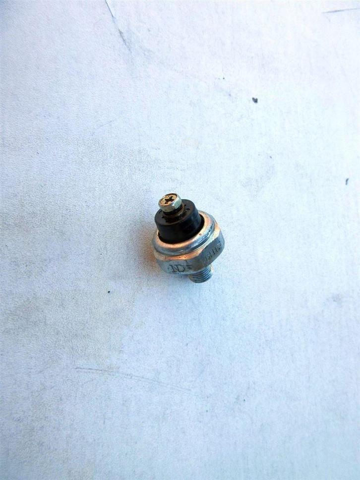Suzuki GSX600F oliedruksensor GSX 600 oliedruk switch sensor, Motoren, Onderdelen | Suzuki, Gebruikt, Ophalen of Verzenden