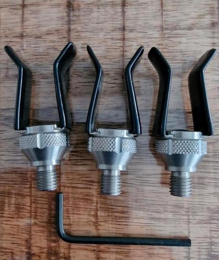 3 solar P1 steuntjes, Watersport en Boten, Hengelsport | Karpervissen, Ophalen