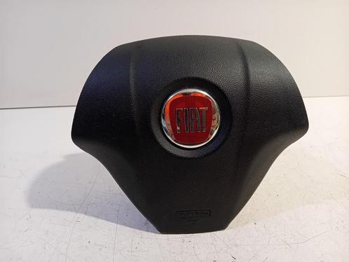 AIRBAG STUUR Fiat Punto III (199) (01-2012/-) (07355162010), Auto-onderdelen, Overige Auto-onderdelen, Fiat, Gebruikt