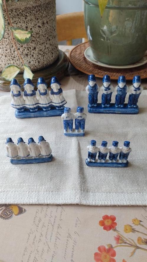 Figurines fabriquées en Allemagne en bleu de Delft, Antiquités & Art, Antiquités | Céramique & Poterie, Enlèvement ou Envoi