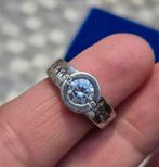 Massieve zilveren Nona ring met crystals maat 50, Ophalen of Verzenden, Zo goed als nieuw