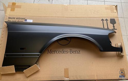 NOS voorscherm / spatbord rechts voor Mercedes-Benz W126, Auto-onderdelen, Carrosserie, Spatbord, Mercedes-Benz, Nieuw, Ophalen