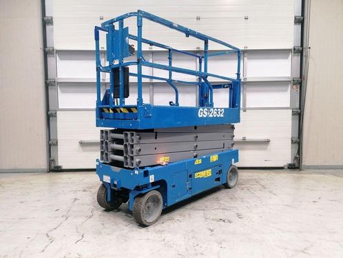 GENIE GS-2632, Zakelijke goederen, Machines en Bouw | Liften, Steigers en Ladders