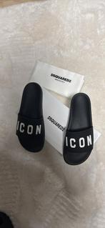 Dsquared2 slippers, Kleding | Heren, Slippers, Zwart, Ophalen of Verzenden, Zo goed als nieuw