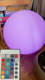 Draadloze kleurenlamp, met afstandsbediening en oplader., Ophalen, Zo goed als nieuw, 50 tot 75 cm