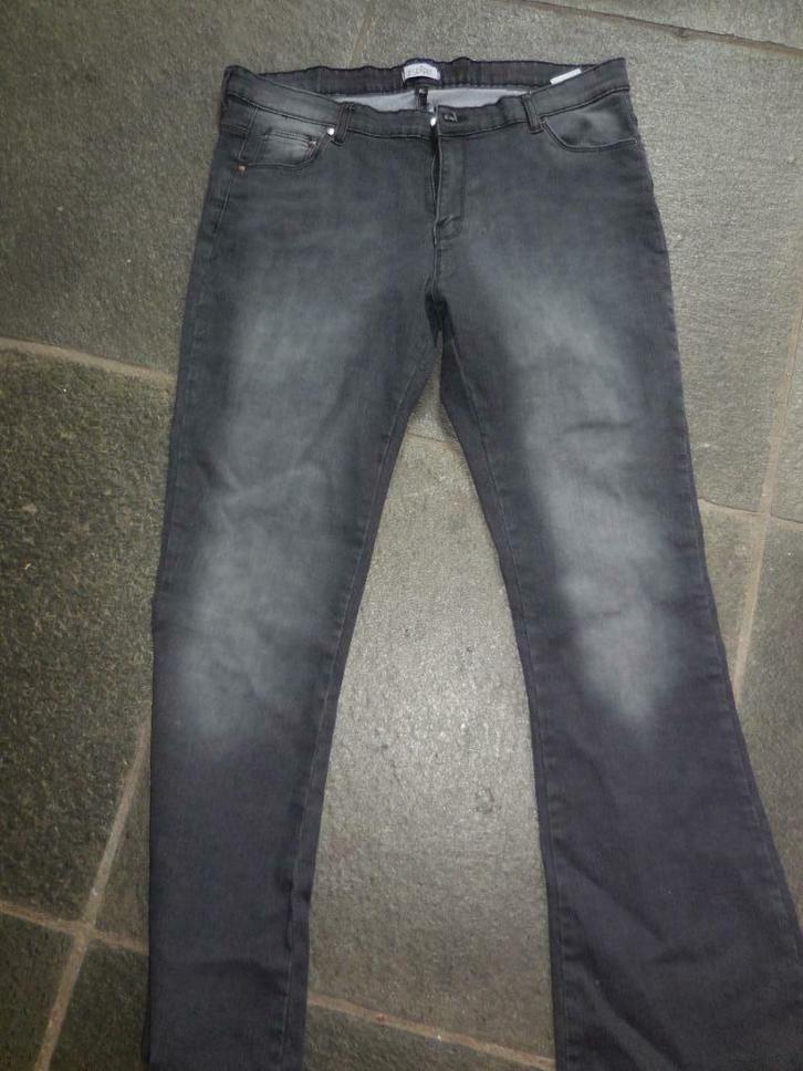 broek dames extra large zwarte jeans zeer goede staat elast, Kleding | Dames, Spijkerbroeken en Jeans, Zo goed als nieuw, Ophalen of Verzenden