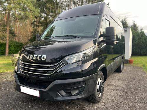 IVECO Daily 35C18 A8 V/P Dubbele wielen Luchtvering Zwart, Auto's, Bestelwagens en Lichte vracht, Particulier, ABS, Achteruitrijcamera