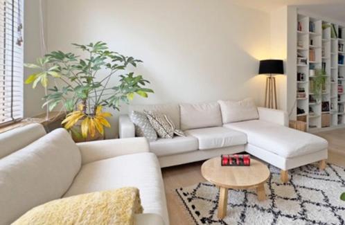 IKEA Karlstad zetel met chaisse longue, Huis en Inrichting, Zetels | Zetels en Chaises Longues, Gebruikt, Driepersoons, 200 tot 250 cm