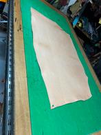 Naturel kleur tuigleer 2-2,5 mm dikte soepel nr4, Ophalen of Verzenden, Zo goed als nieuw