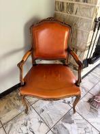 klassieke fauteuil met leren bekleding – massief hout & hand, Antiek en Kunst, Antiek | Meubels | Stoelen en Sofa's, Ophalen