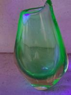 Vaasje Murano of Tsjechisch (?), licht uranium, uranifère, o, Ophalen of Verzenden