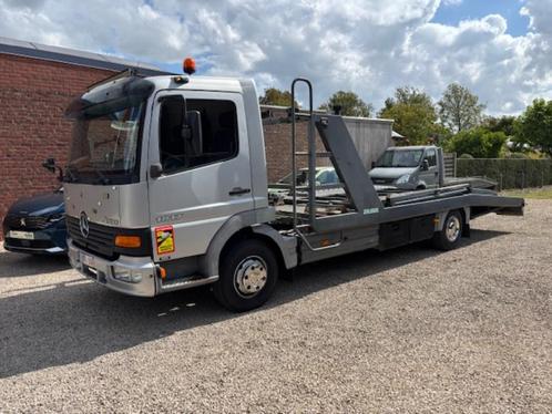 MERCEDES ATEGO 1017 TAKELWAGEN VOOR 2 WAGENS, Auto's, Vrachtwagens, Bedrijf, Te koop, Airbags, Android Auto, Apple Carplay, Bluetooth