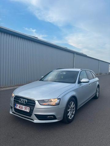 Audi a4 B8 2012 face lift euro 5 prix 5250€, Autos, Audi, Bluetooth, Achat, Entreprise, Boîte manuelle