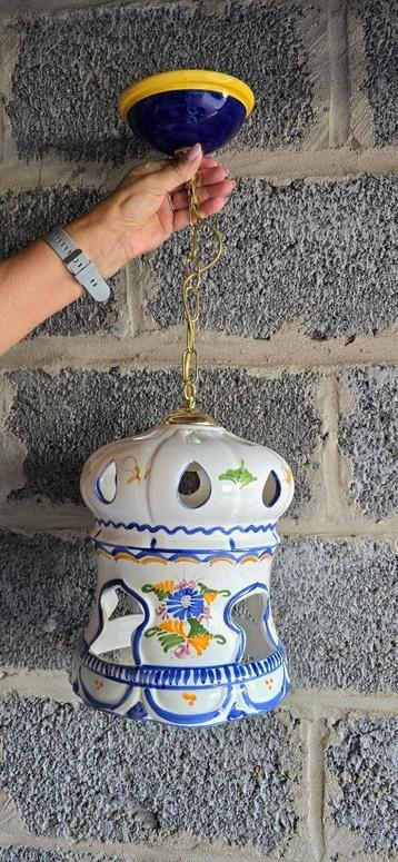 NIEUWE PLAFONDLAMP IN KERAMIEK  beschikbaar voor biedingen