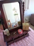 spiegel hout en oud, met spulletjes, Antiek en Kunst, Curiosa en Brocante, Ophalen of Verzenden
