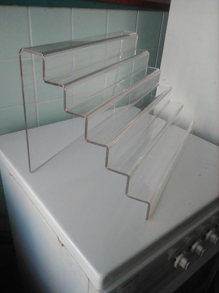 Staander Kunstof 48x33x30cm AFHALING LEES BESCHRIJVING, Hobby en Vrije tijd, Modelauto's | 1:50, Gebruikt, Auto, Overige merken