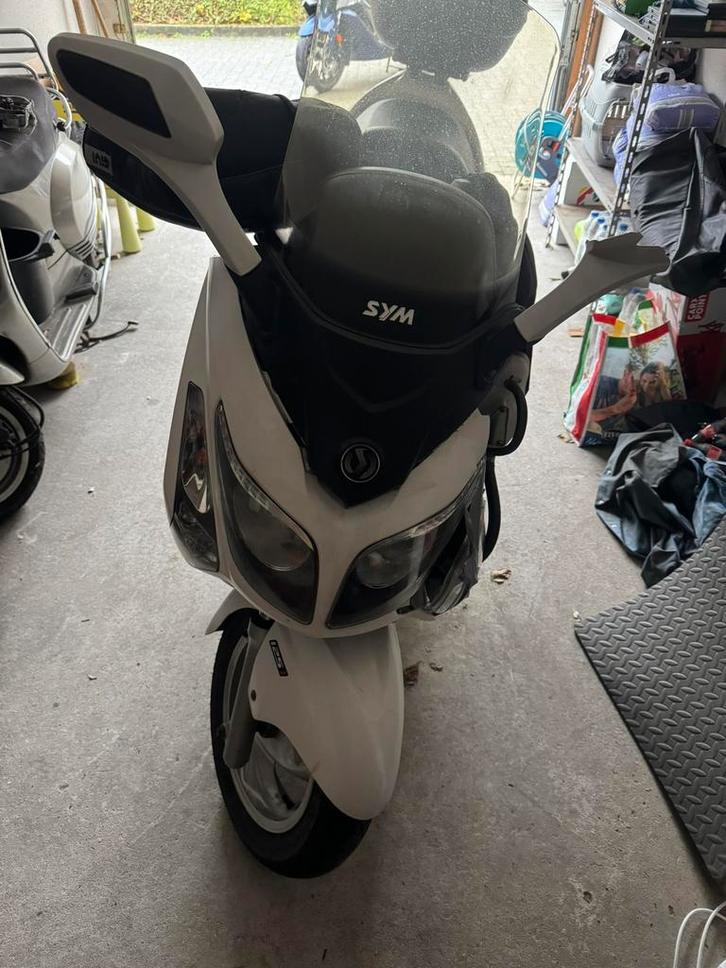 Sym GTS 125 EVO, Vélos & Vélomoteurs, Scooters | SYM, Utilisé, Essence, Enlèvement