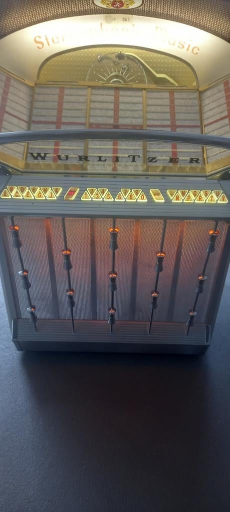 Juke box Wurlitzer 2500 van 1961, Verzamelen, Automaten | Jukeboxen, Gebruikt, Wurlitzer, 1960 tot 1970, Ophalen