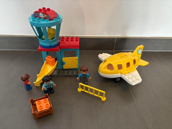 Lego Duplo 10871 - Vliegveld, Kinderen en Baby's, Speelgoed | Duplo en Lego, Zo goed als nieuw, Duplo, Complete set, Ophalen